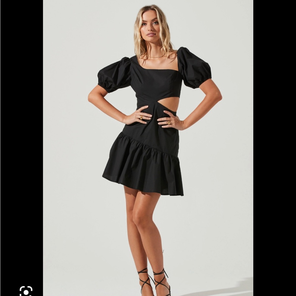 ASTR Mayfair Side Cutout Puff Sleeve Mini Dress Medium Black